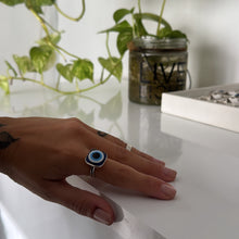 Cargar imagen en el visor de la galería, Anillo fino Ojo Protector cuadrado - tamaño regulable- Plata925