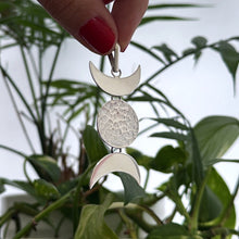 Cargar imagen en el visor de la galería, Colgante Killa - Plata925