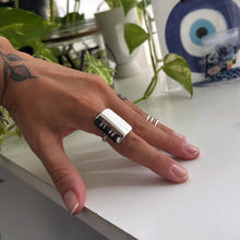 Cargar imagen en el visor de la galería, Anillo 11:11 - tamaño regulable - Plata925