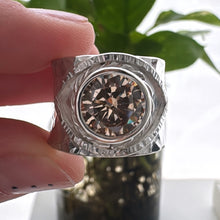Cargar imagen en el visor de la galería, Anillo Ojo Portal Sagrado Dorado - tamaño regulable - Plata925