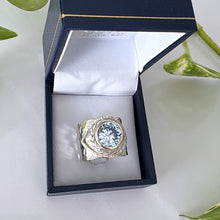 Cargar imagen en el visor de la galería, Anillo Ojo Portal Sagrado Celeste - tamaño regulable - Plata925