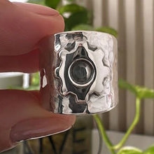 Cargar imagen en el visor de la galería, Esta pieza la realizamos por encargue. Anillo Profesiones - tamaño regulable - Plata925