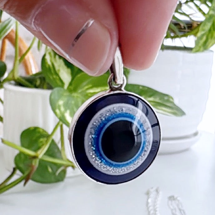 Dije Ojo Protector 🧿 2 cm de diámetro - en stock - Plata925