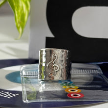 Cargar imagen en el visor de la galería, Esta pieza la realizamos por encargue. Anillo Profesiones - tamaño regulable - Plata925