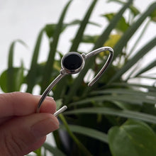 Cargar imagen en el visor de la galería, Pulsera Ónix negro - tamaño regulable - Plata925