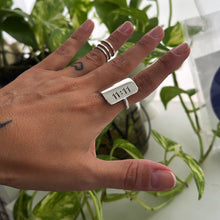 Cargar imagen en el visor de la galería, Anillo 11:11 - tamaño regulable - Plata925