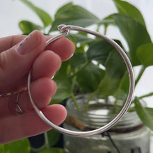 Cargar imagen en el visor de la galería, Pulsera Órbita - selecciona tu medida en menú desplegable - Plata925