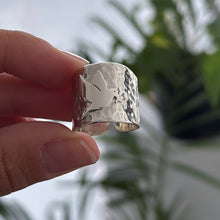 Cargar imagen en el visor de la galería, Anillo Paloma de La Paz - tamaño regulable - Plata925