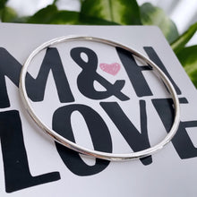 Cargar imagen en el visor de la galería, Pulsera esclava clásica de alambre redondo - Plata925
